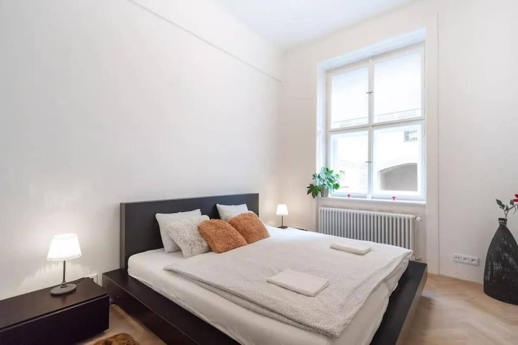Modern Apartment Old Town Prague — Photos 1